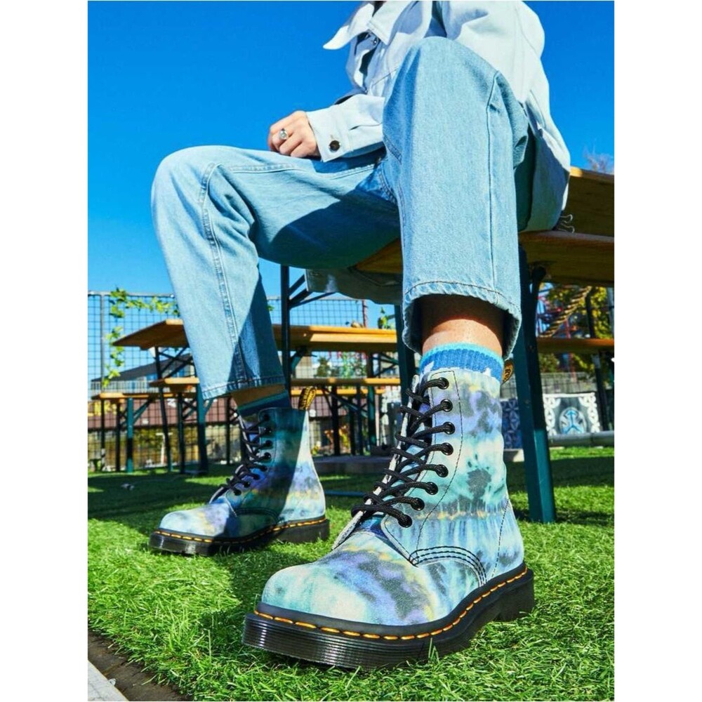 Dr. Martens 1460 Pascal Blue Tie Dye Leather Lace Up Boots Size 6 Grunge Punk